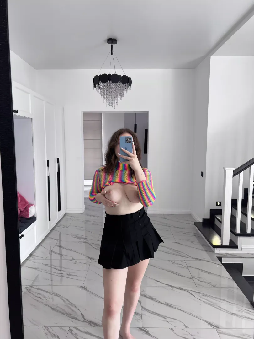 intimate selfie what could be better