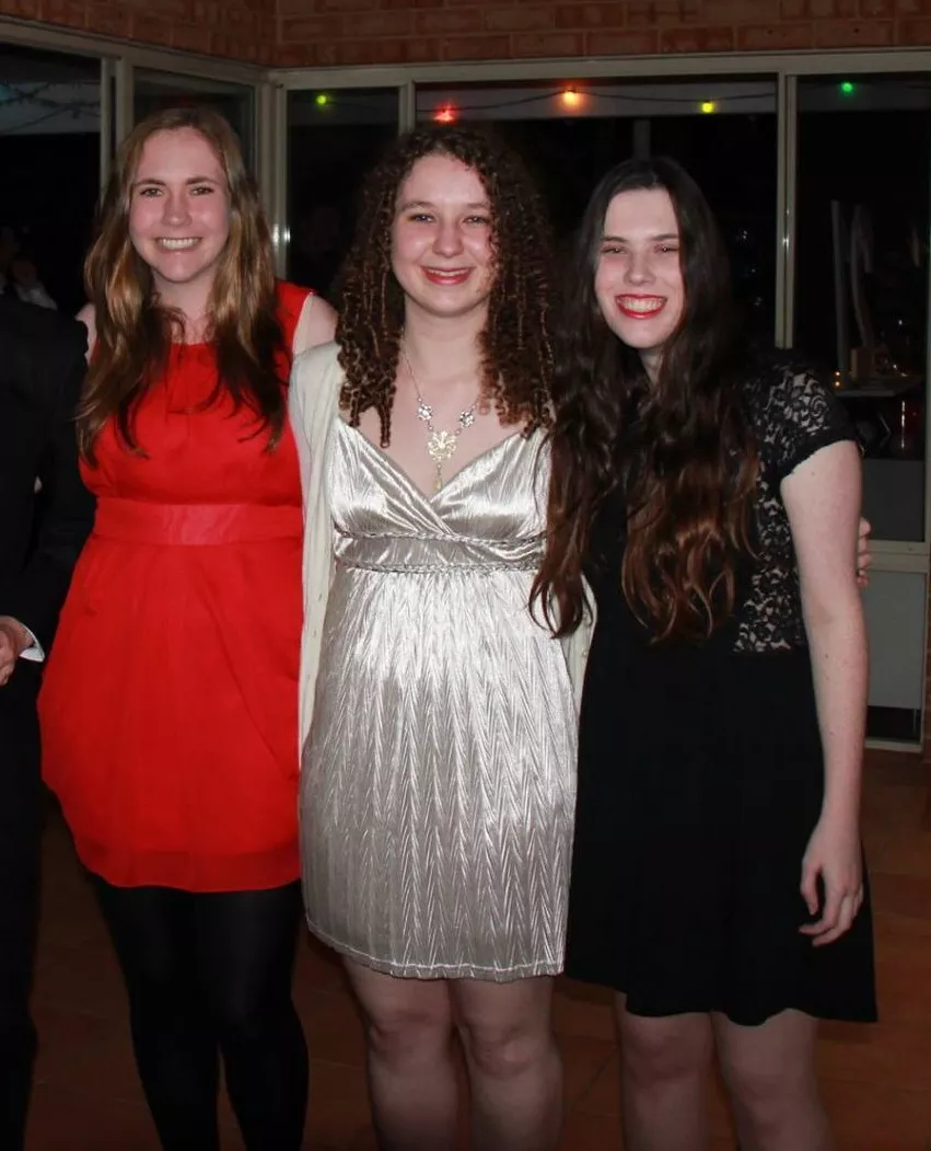 irl party girls