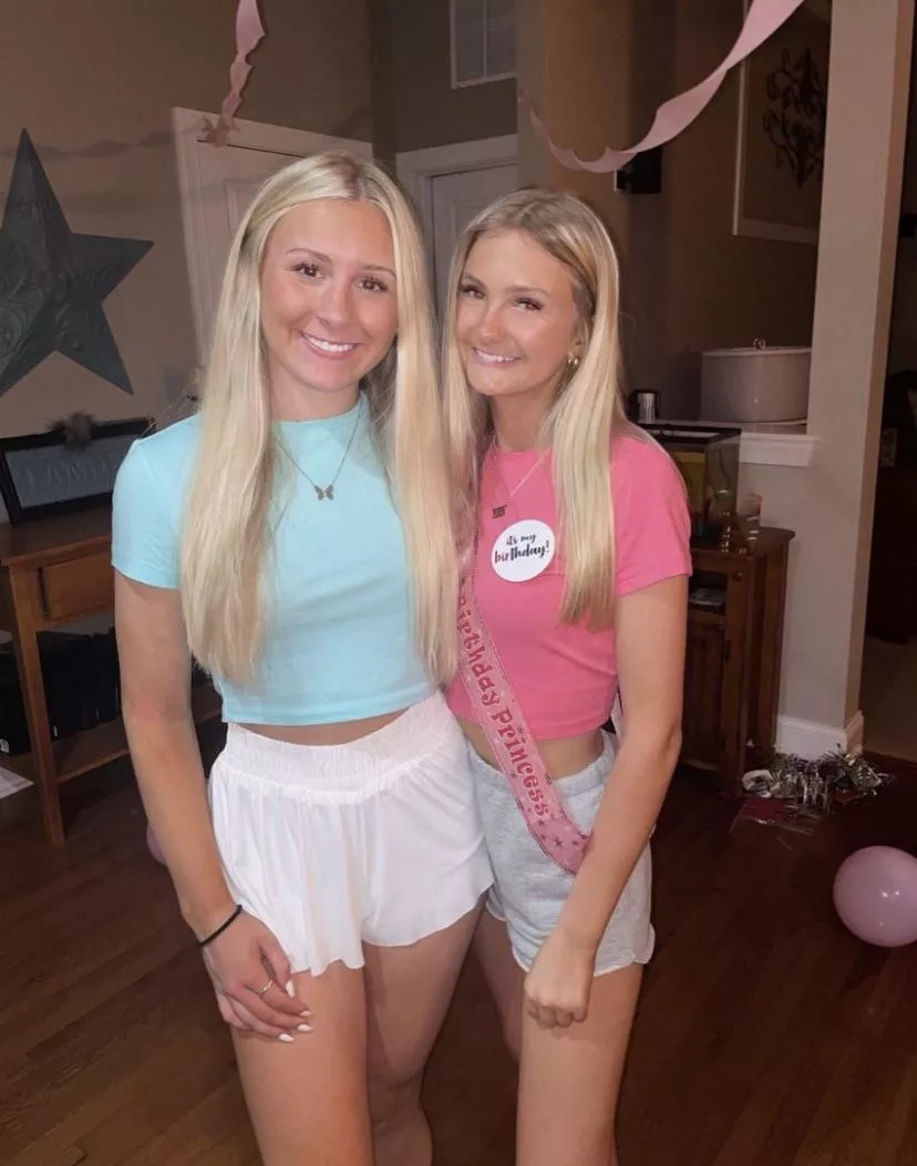 IRTR left or right blonde? 😍