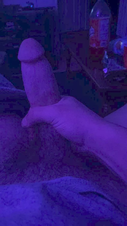 Is 8 inches massive🤭😈