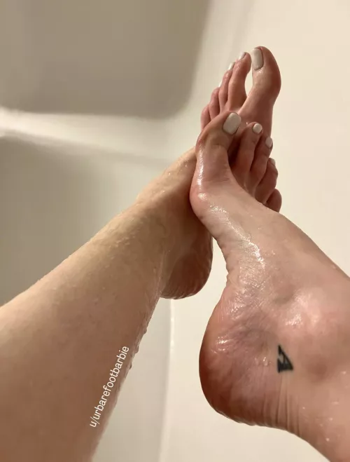 Is it water or sweat? 👅