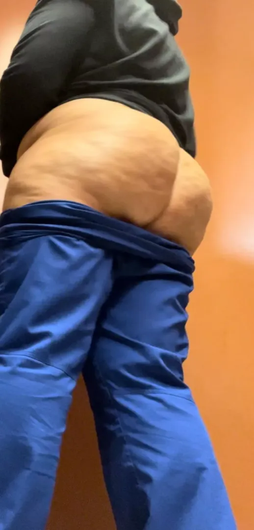 Is Smack My Ass Sunday a thing??