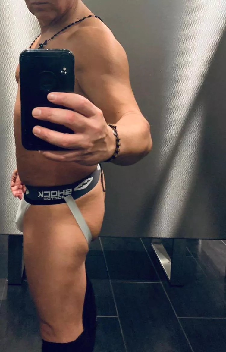 Is this a proper way to wear one