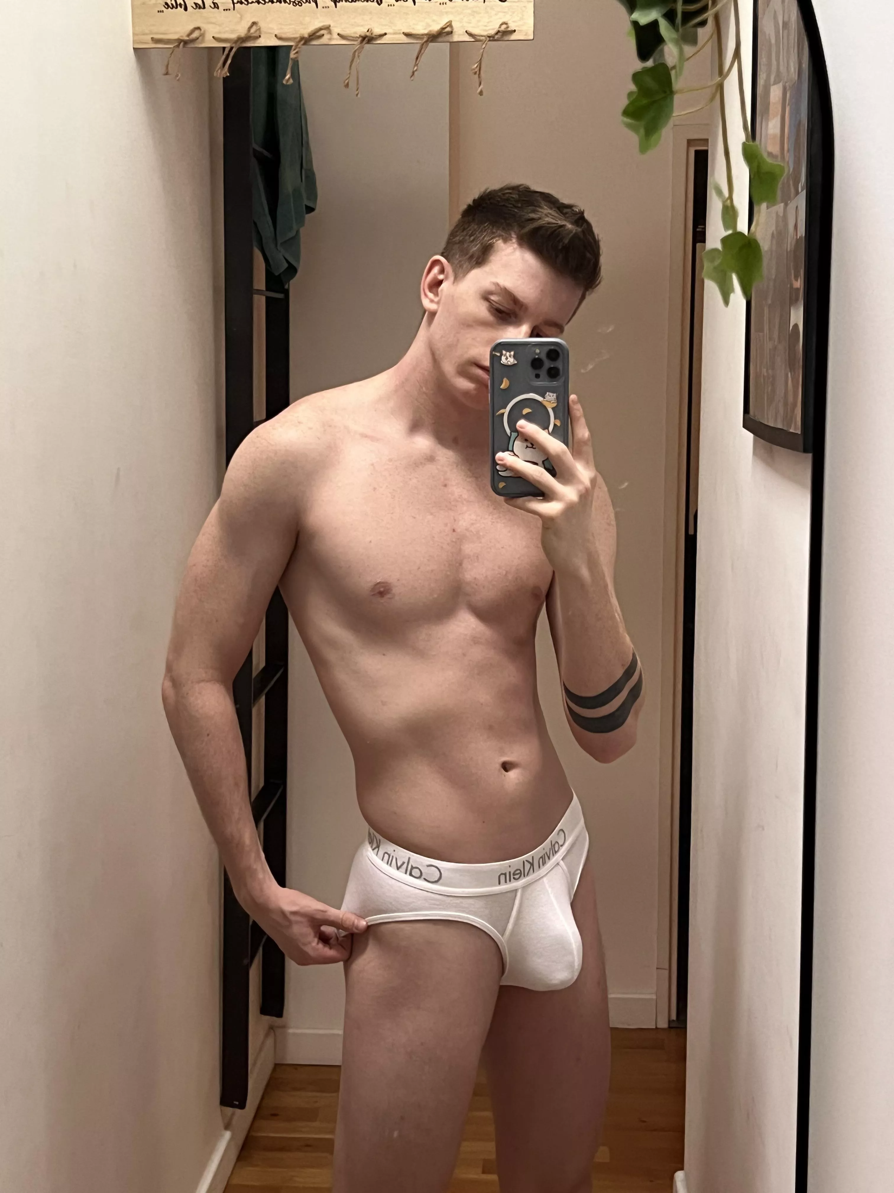 Is this ‘bulgy’ enough ? 😏