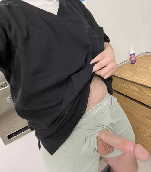 Is this doctor hung?