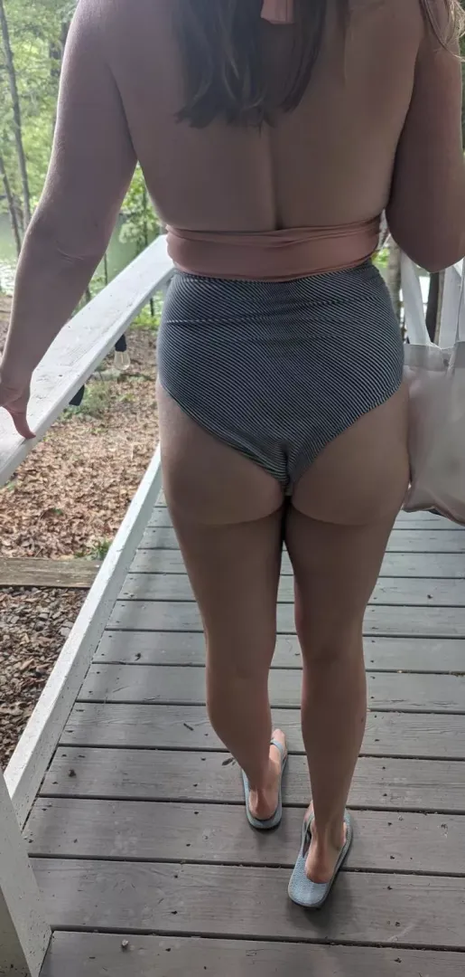 Is this lake appropriate for a MIL[F] in her 40s.