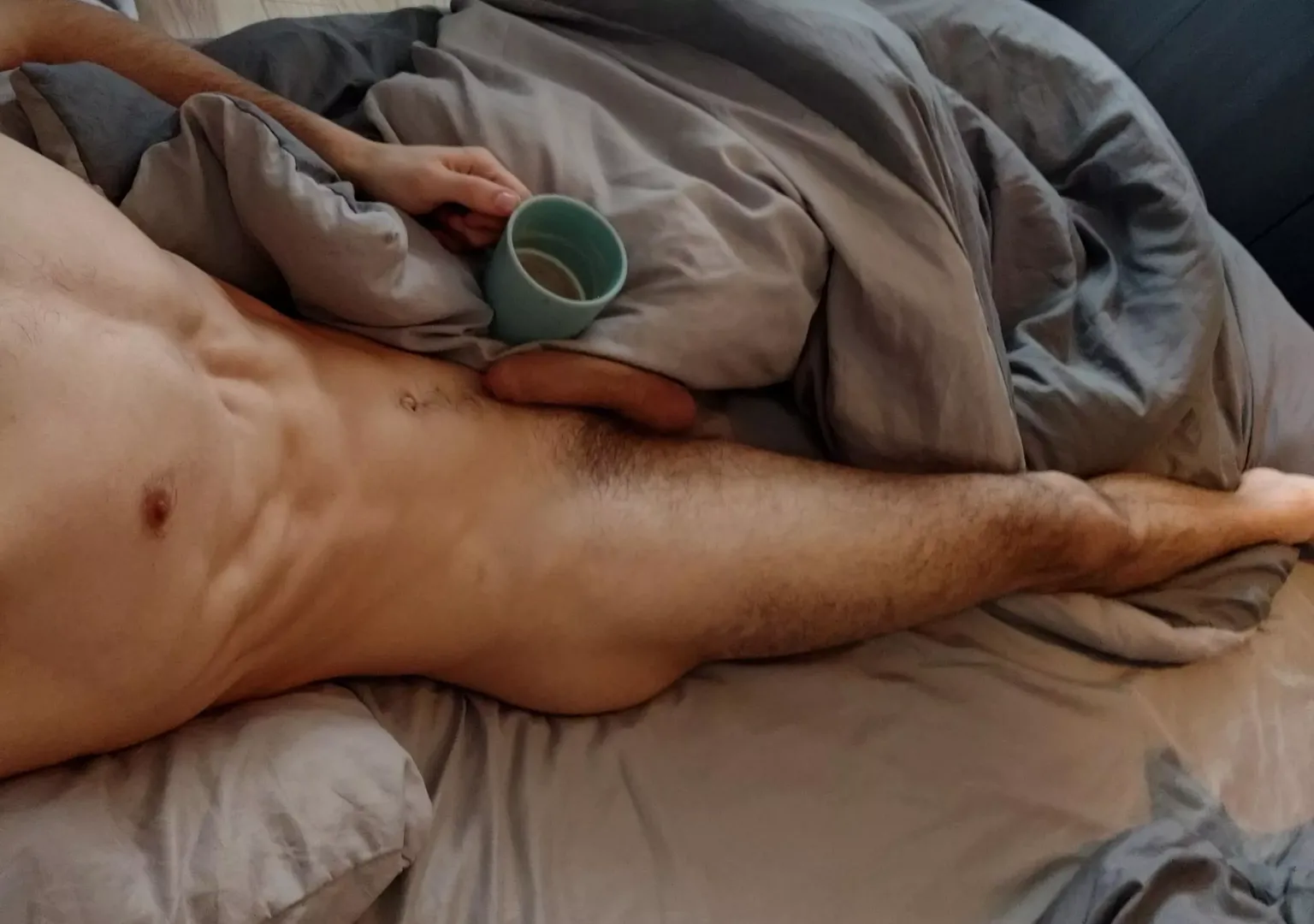 Is this tempting you to hop in my bed? ❤️‍🔥🌹