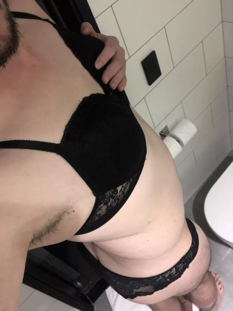 It feels so sexy