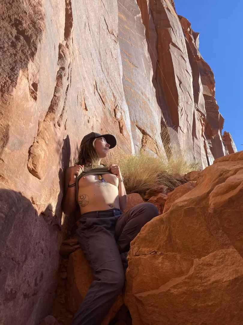 It was so hot today at the crag 🥵
