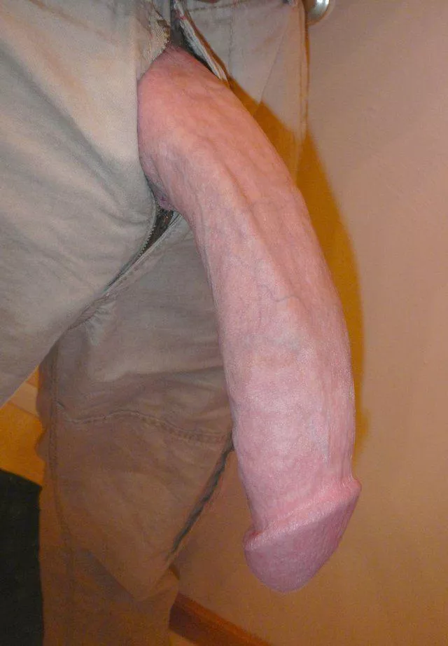 it wont suck itself... come on and help ;)