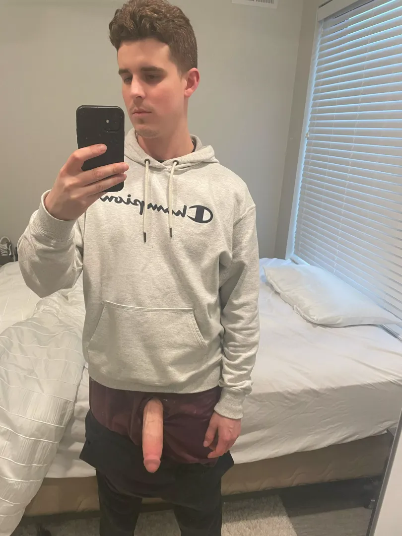 It’s a cold/rainy day and I could really use someone to get me hard