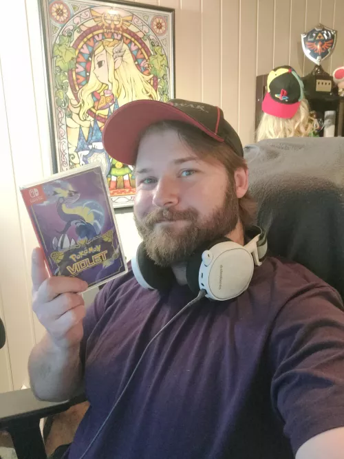 It's a pre alpha buggy mess filled with performance issues and poor graphics at best lol. But at the very least it's fun! 😅 Anyone else picked up Pokemon Scarlet/Violet?