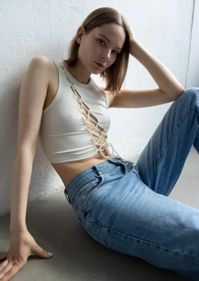 It’s impossible to find a bra that doesn’t show from under this top