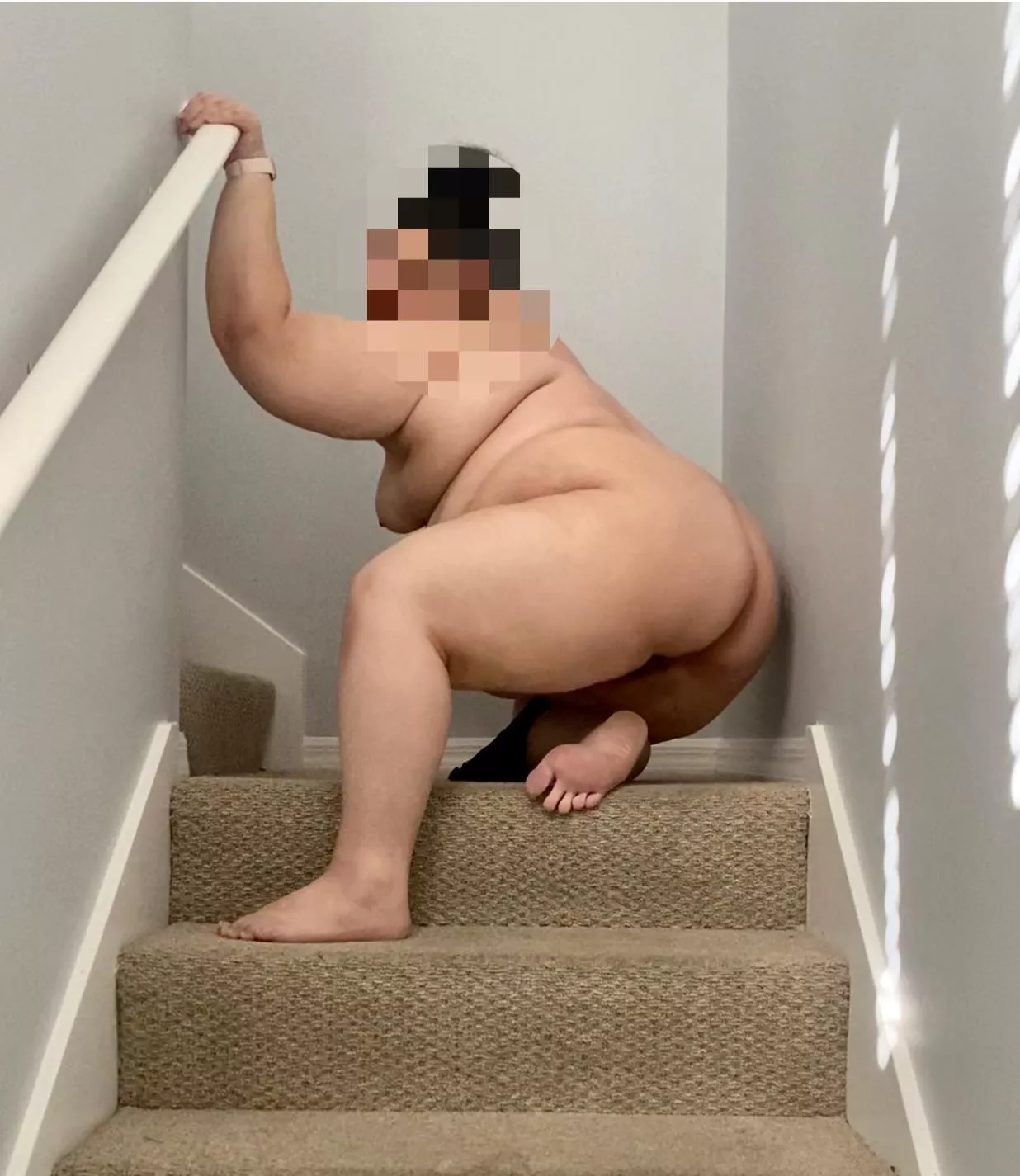 It’s just the kind of day to ignore adult responsibilities and share spicy pictures 😉