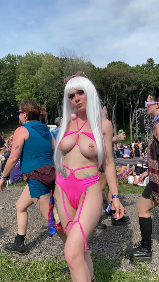 it’s not a secret that my titties were out at secret dreams