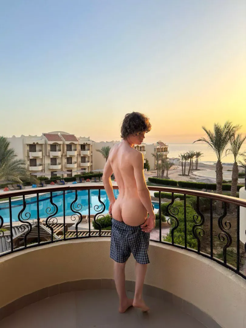 It’s so hot, let me pull it down 