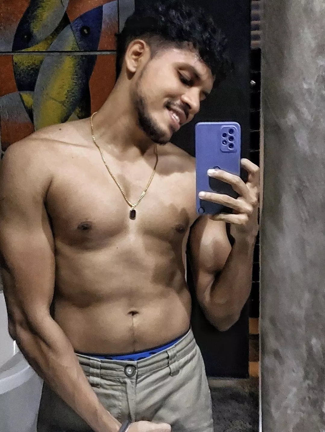 It's the weekend. What do you think about me ? Text me 😏