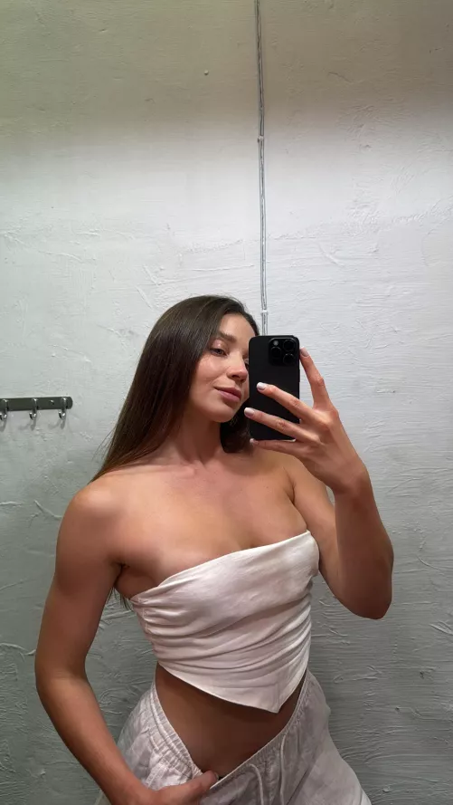 It's too hot to wear a bra today