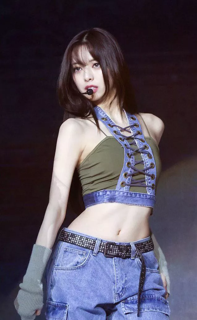 ITZY - Yuna