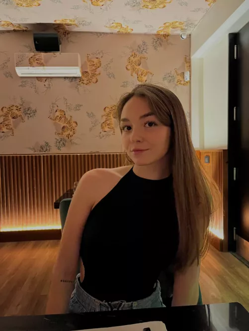 IUTR Longer hair is considered more attractive by other people