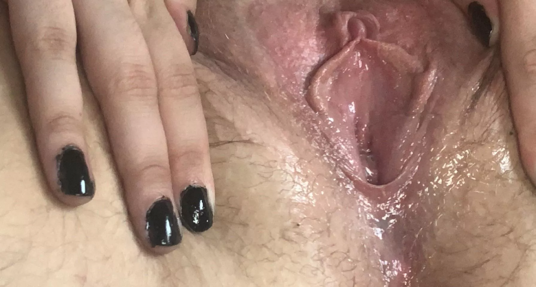 i’ve always been so insecure about my pussy i’ve never let anyone eat it
