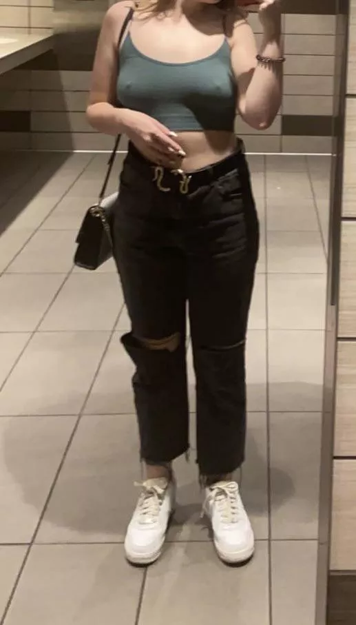 i’ve got a surprise for anyone who proves to me they voted today ;)