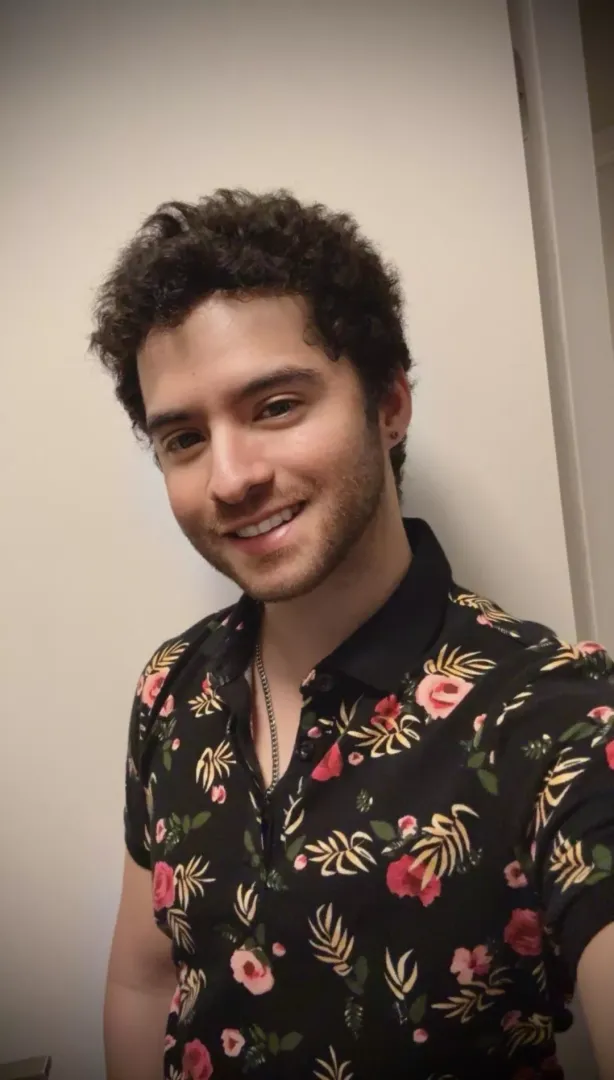 I've never worn anything floral before. What do you guys think? 🥹🌸🌺 (Ignore my messy hair 😅)
