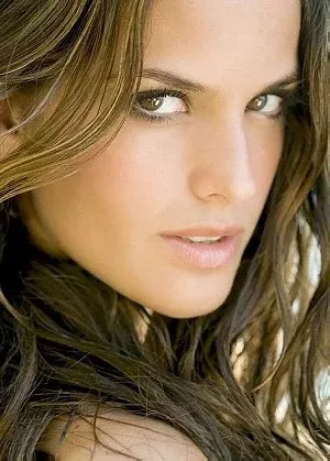 Izabel Goulart
