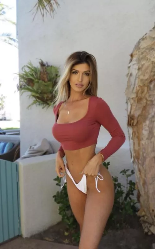 Jessica Hull