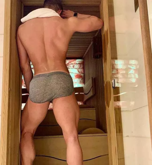 Join me😈😈