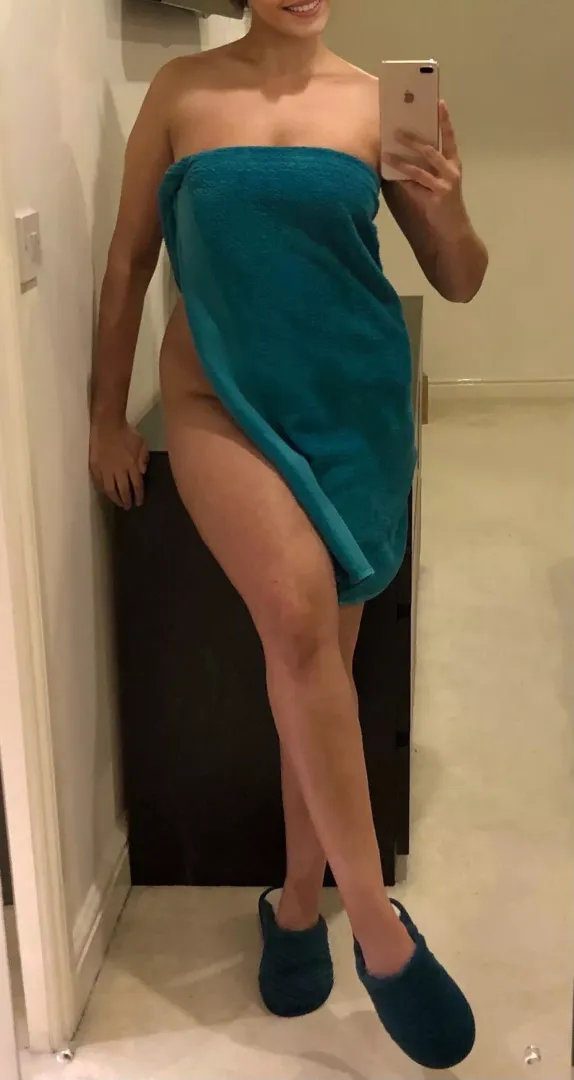Join me in the bath, I’m all alone...🛁