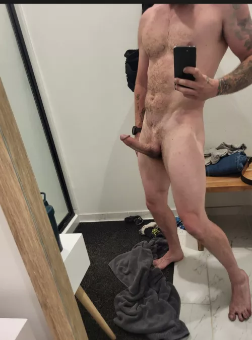Just a (36) fit dad showing off......who wants some 😜