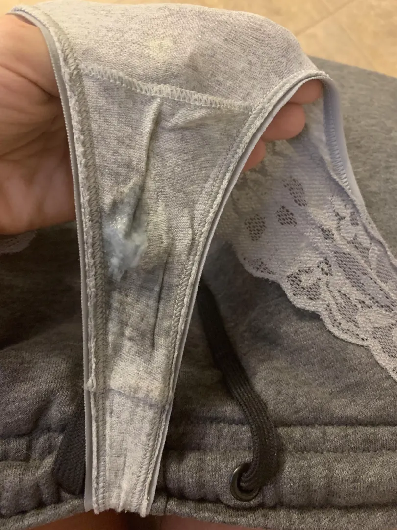 Just a few hours in this thong and it’s so creamy 👅