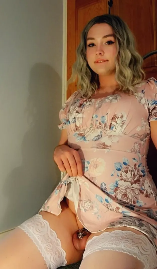 Just a lil peek
