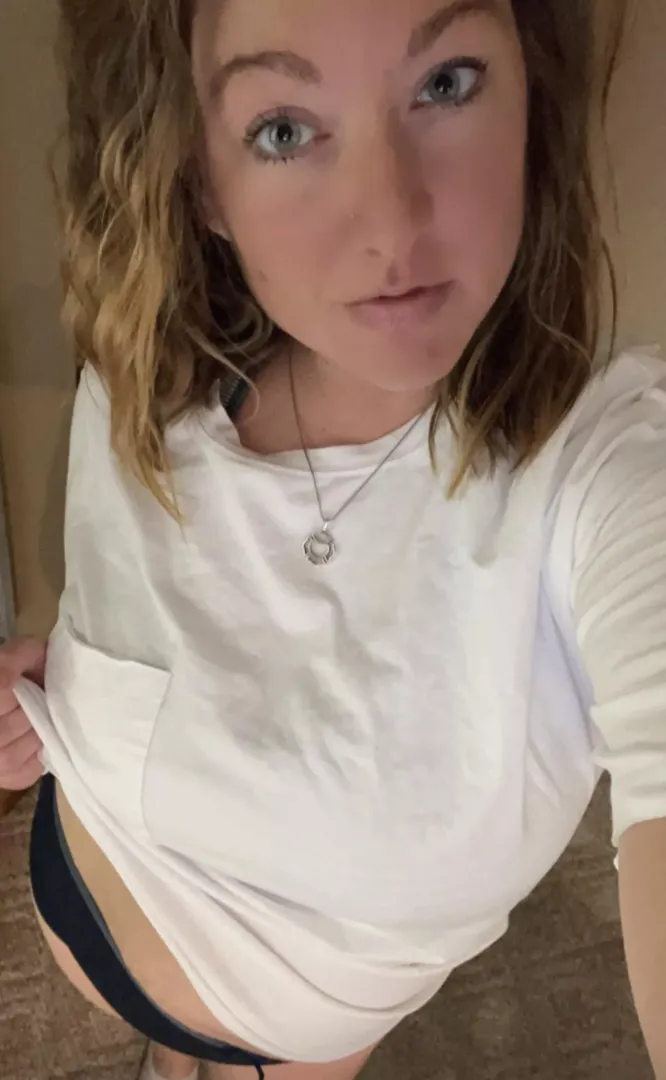 Just a little cock teaser for you all this morning 🤤🤤🤤