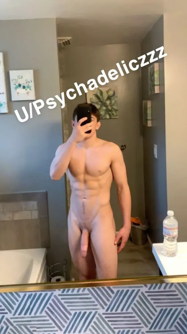 Just a mirror and my cut cock🤭
