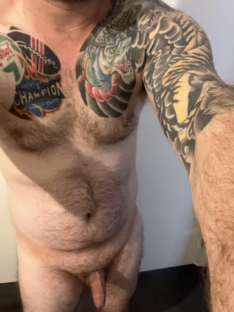 Just a nude shot before bed, been losing weight and getting confidence in myself again