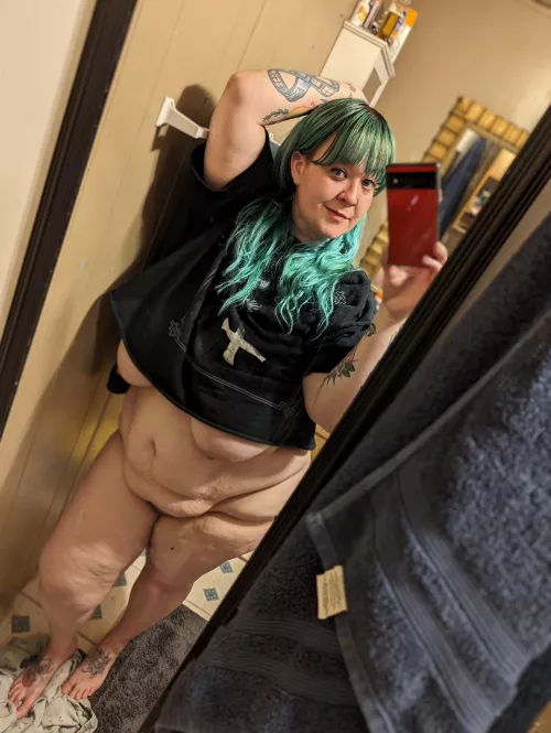 just a short top♥️