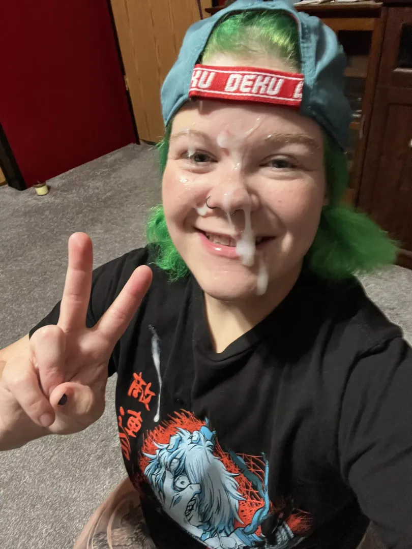 Just a Weeb proud of her reward