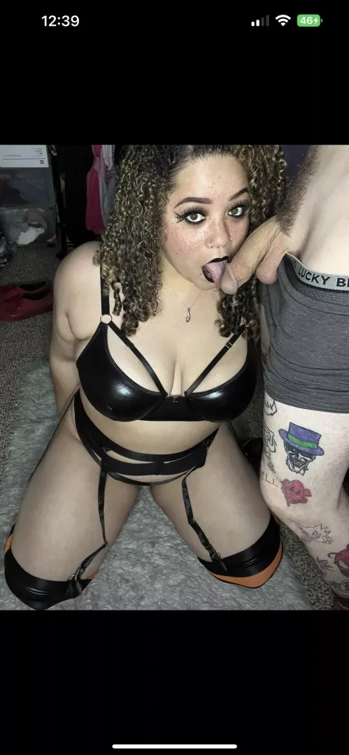 Just a wifey that loves to play 😈