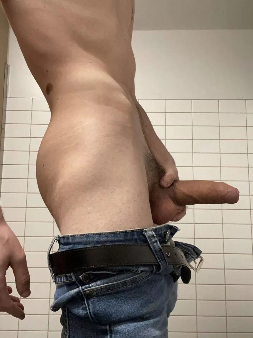 Just barely past half of nnn and I’m getting even hornier at school 🥵