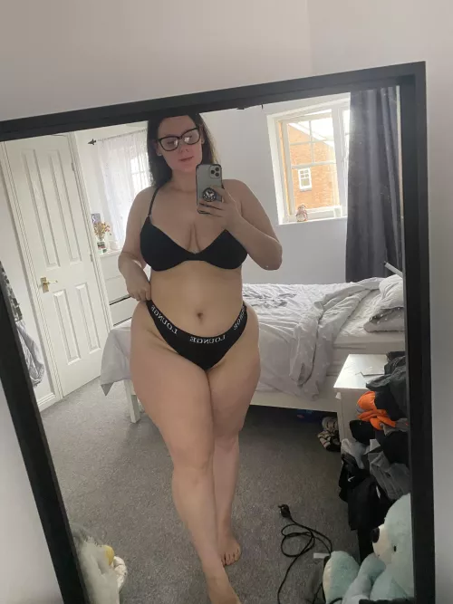 Just getting ready for the NYE❤️❤️