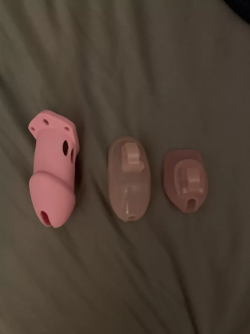 Just got my new nano cage!! Evolution of a sissy 💅