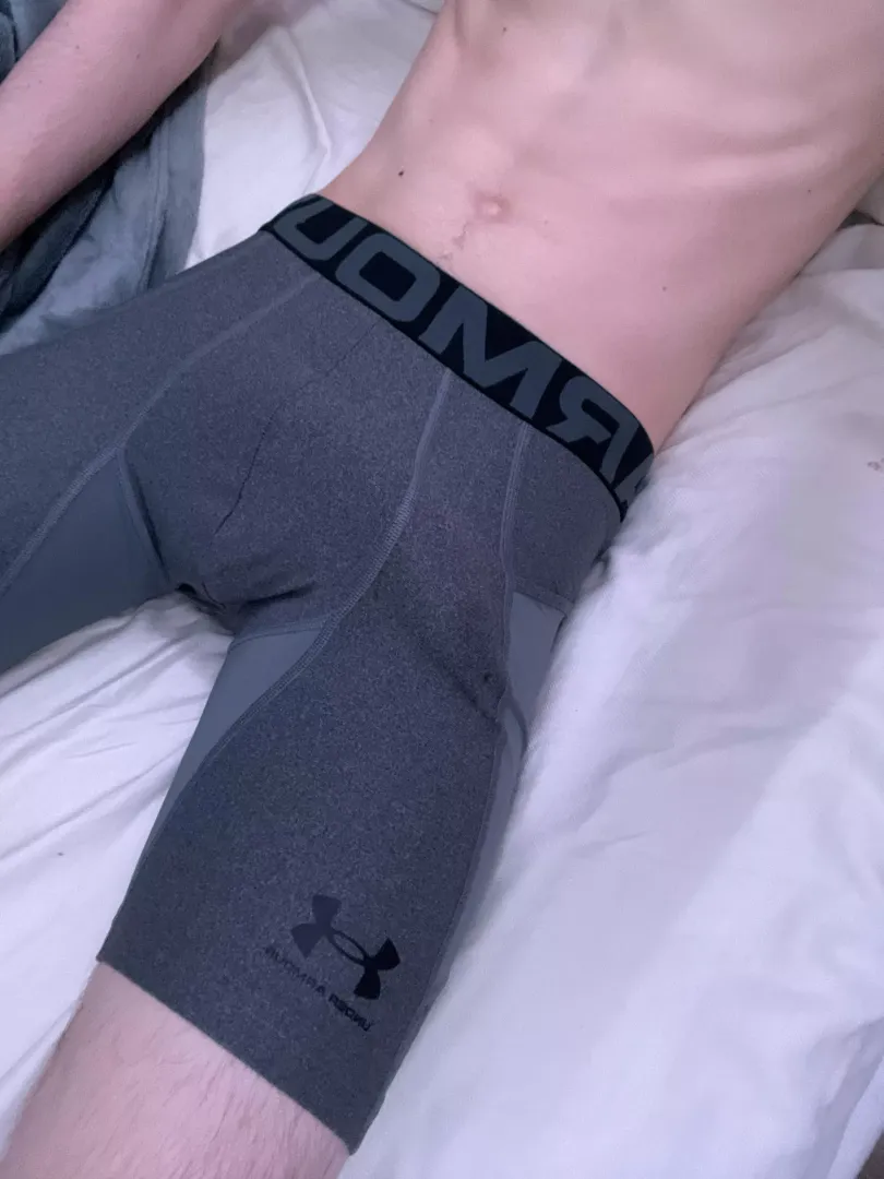Just got these new shorts. Lmk what u think 😉
