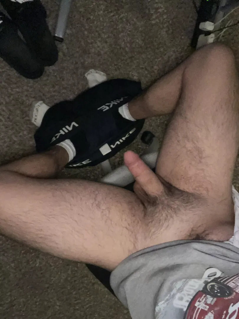 Just hanging out (24)