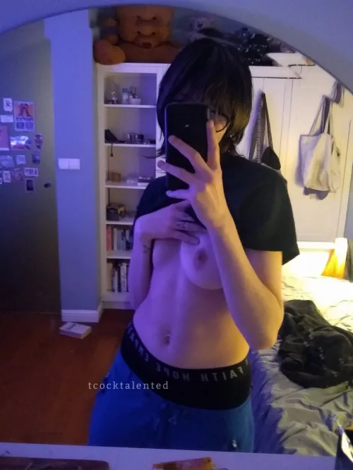 just in case you needed to see some boi titties today