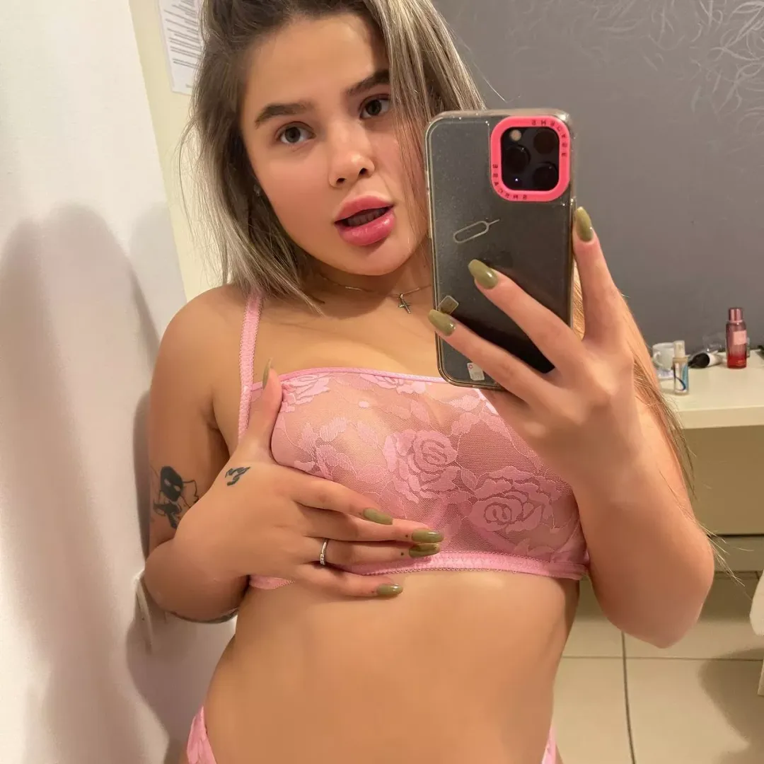 Just selfie to say hi