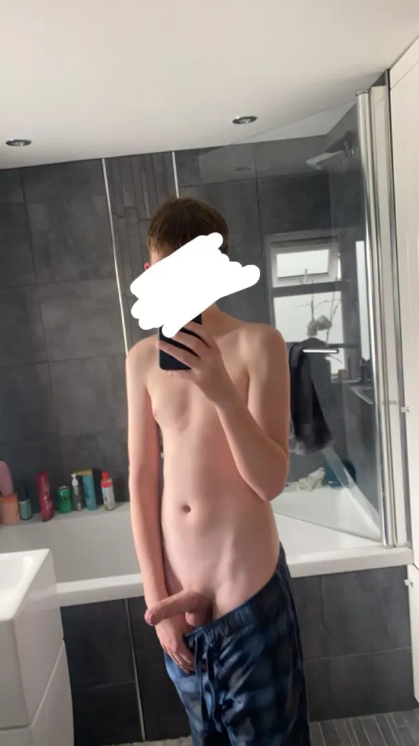 Just shaved looking for older men or women x