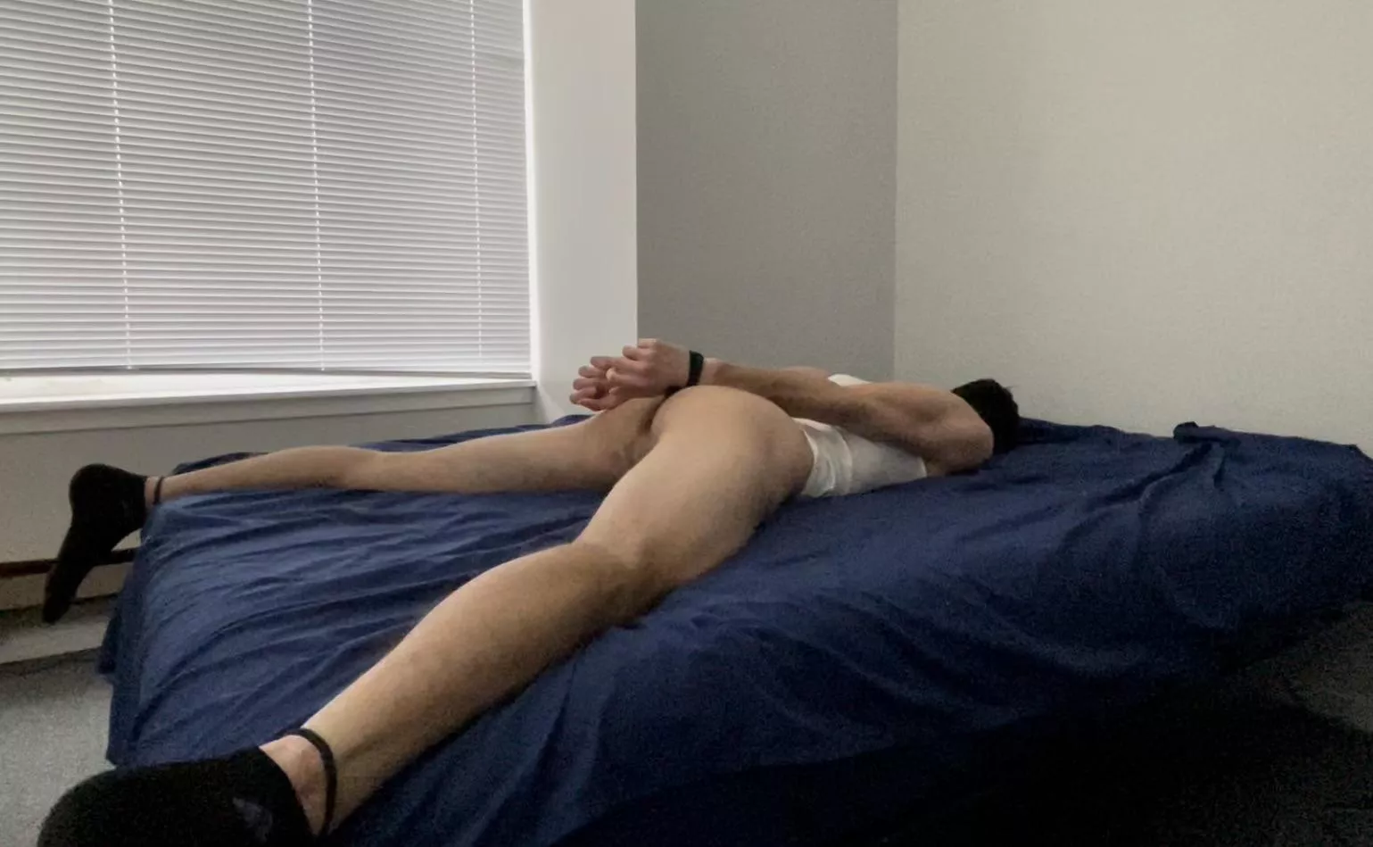 Just some simple self-bondage