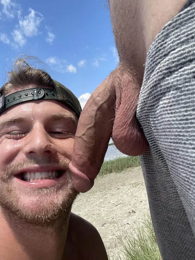 Just took his load in public